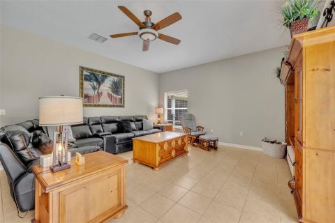 Casa en venta en Orlando, Florida, 5 dormitorios, 369.1 m2 № 1909951 - foto 19
