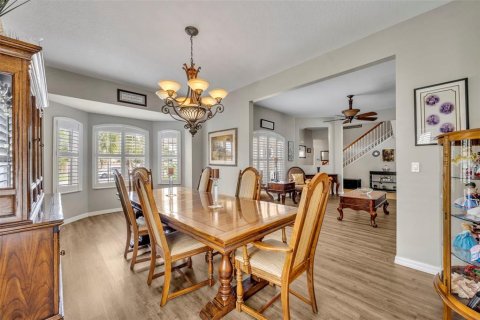 Casa en venta en Orlando, Florida, 5 dormitorios, 369.1 m2 № 1909951 - foto 25