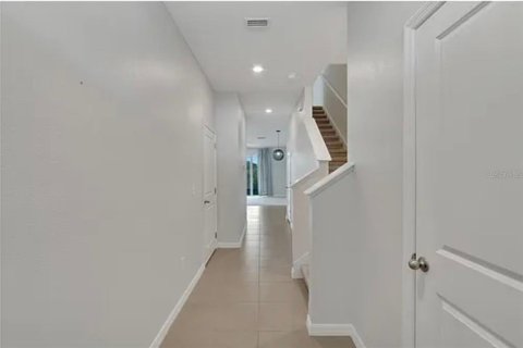 Adosado en alquiler en Riverview, Florida, 3 dormitorios, 165.83 m2 № 1908225 - foto 4