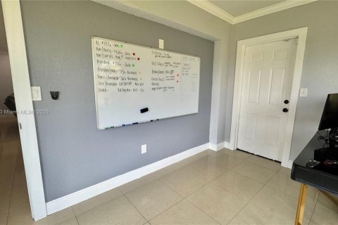 Casa en alquiler en Pembroke Pines, Florida, 3 dormitorios, 112.32 m2 № 1898168 - foto 24