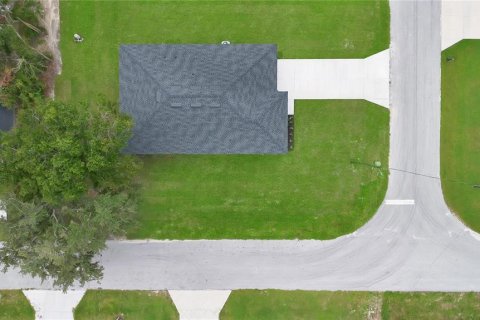 House in Summerfield, Florida 3 bedrooms, 150.69 sq.m. № 1652196 - photo 20