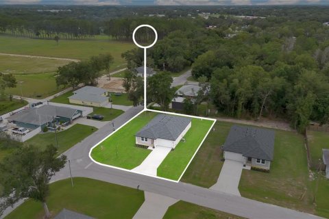 House in Summerfield, Florida 3 bedrooms, 150.69 sq.m. № 1652196 - photo 23