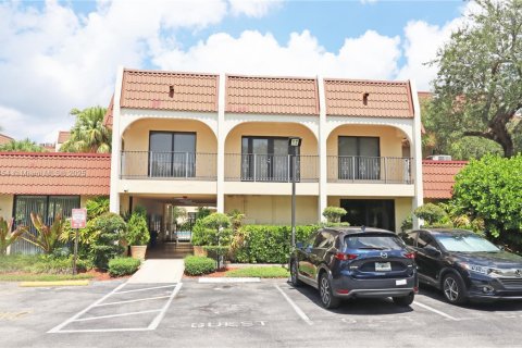 Copropriété à louer à Miami, Floride: 1 chambre, 62.24 m2 № 1950034 - photo 28