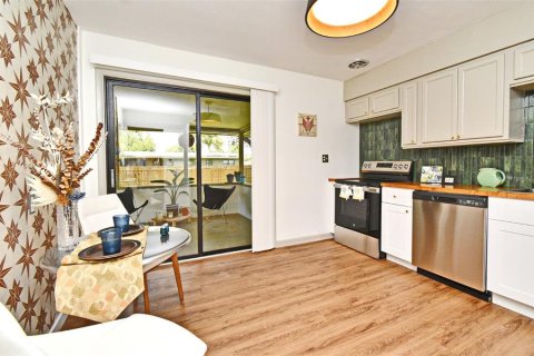 Villa ou maison à vendre à Orlando, Floride: 3 chambres, 101.08 m2 № 1782968 - photo 8