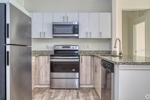 Commercial property in Orlando, Florida 480 bedrooms, 68.56 sq.m. № 1878218 - photo 19