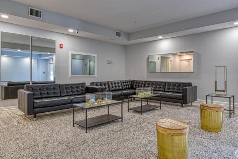 Commercial property in Orlando, Florida 480 bedrooms, 68.56 sq.m. № 1878218 - photo 10