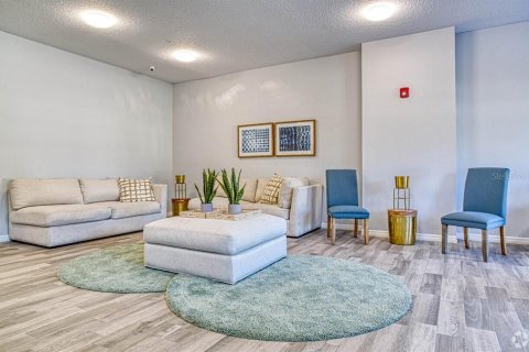 Commercial property in Orlando, Florida 480 bedrooms, 68.56 sq.m. № 1878218 - photo 12