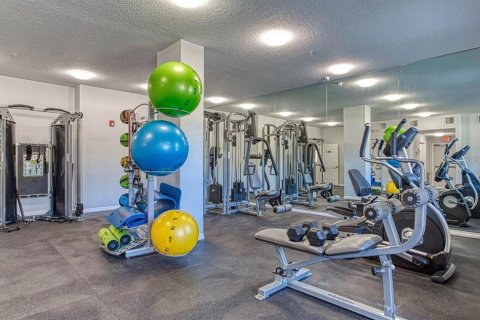 Commercial property in Orlando, Florida 480 bedrooms, 68.56 sq.m. № 1878218 - photo 14