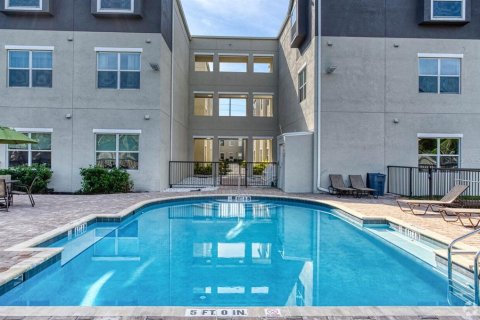 Commercial property in Orlando, Florida 480 bedrooms, 68.56 sq.m. № 1878218 - photo 6