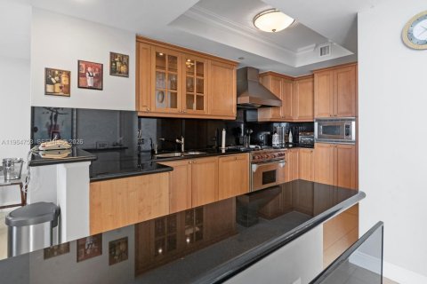 Condominio en alquiler en Sunny Isles Beach, Florida, 3 dormitorios, 205.69 m2 № 2026070 - foto 6