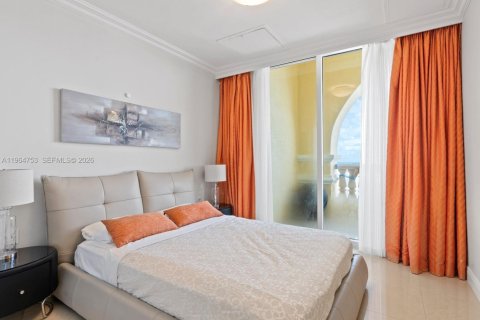 Condominio en alquiler en Sunny Isles Beach, Florida, 3 dormitorios, 205.69 m2 № 2026070 - foto 14