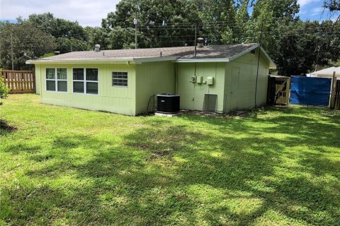 Casa en alquiler en Zephyrhills, Florida, 2 dormitorios, 90.67 m2 № 1917462 - foto 10