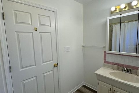 Casa en alquiler en Inglis, Florida, 3 dormitorios, 189.52 m2 № 1553326 - foto 24