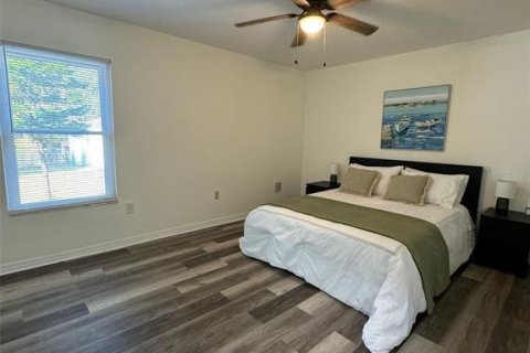 Casa en alquiler en Inglis, Florida, 3 dormitorios, 189.52 m2 № 1553326 - foto 19