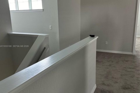 Casa en alquiler en Port St. Lucie, Florida, 5 dormitorios, 243.03 m2 № 1993902 - foto 17