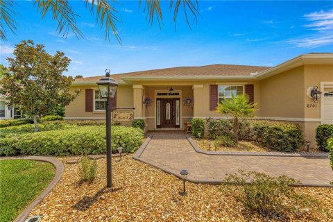 House in Ocala, Florida 3 bedrooms, 185.62 sq.m. № 2352301