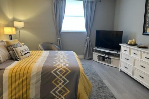 Condominio en alquiler en Boca Raton, Florida, 2 dormitorios, 97.55 m2 № 2086231 - foto 19