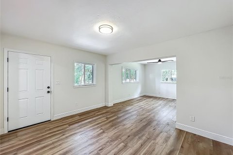 Casa en venta en Tampa, Florida, 4 dormitorios, 144 m2 № 1662073 - foto 14