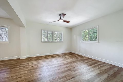 Casa en venta en Tampa, Florida, 4 dormitorios, 144 m2 № 1662073 - foto 20