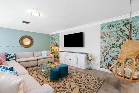 Villa ou maison à vendre à West Palm Beach, Floride: 6 chambres, 257.06 m2 № 2432501 - photo 15