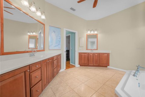Casa en venta en Lake Wales, Florida, 4 dormitorios, 272.85 m2 № 1725284 - foto 14