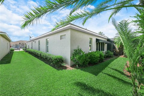 Casa en venta en Lake Wales, Florida, 4 dormitorios, 272.85 m2 № 1725284 - foto 3
