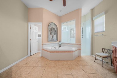 Casa en venta en Lake Wales, Florida, 4 dormitorios, 272.85 m2 № 1725284 - foto 15