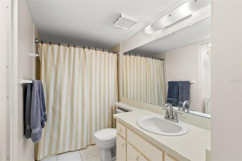Condominio en venta en Palm Harbor, Florida, 2 dormitorios, 91.04 m2 № 1869417 - foto 24
