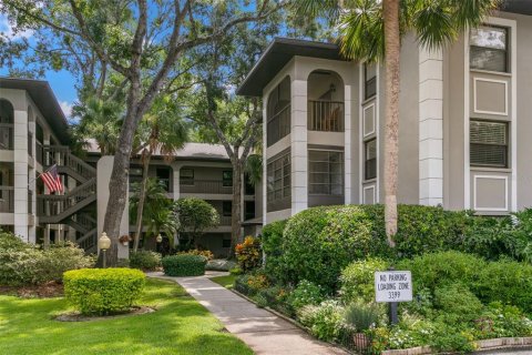 Condominio en venta en Palm Harbor, Florida, 2 dormitorios, 91.04 m2 № 1869417 - foto 1
