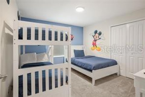 Townhouse in Davenport, Florida 5 bedrooms, 201.32 sq.m. № 2212822 - photo 21