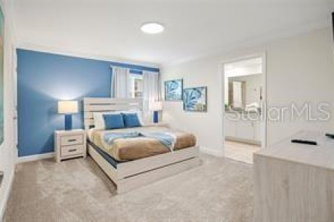 Townhouse in Davenport, Florida 5 bedrooms, 201.32 sq.m. № 2212822 - photo 12