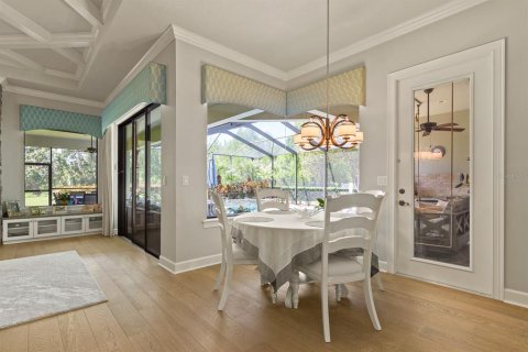 House in Tarpon Springs, Florida 4 bedrooms, 293.01 sq.m. № 1887017 - photo 9