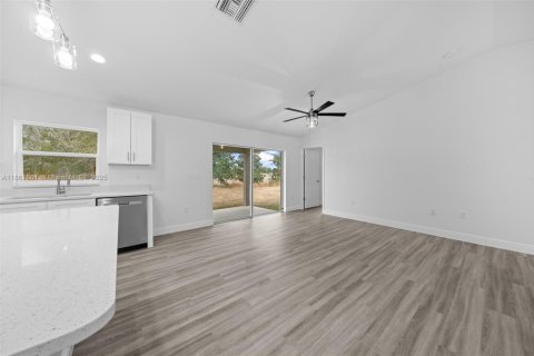 House in Ocala, Florida 3 bedrooms, 137.87 sq.m. № 1890609 - photo 16