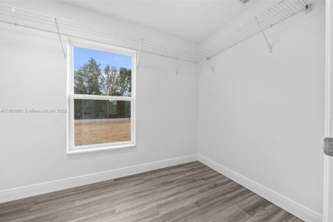 House in Ocala, Florida 3 bedrooms, 137.87 sq.m. № 1890609 - photo 27