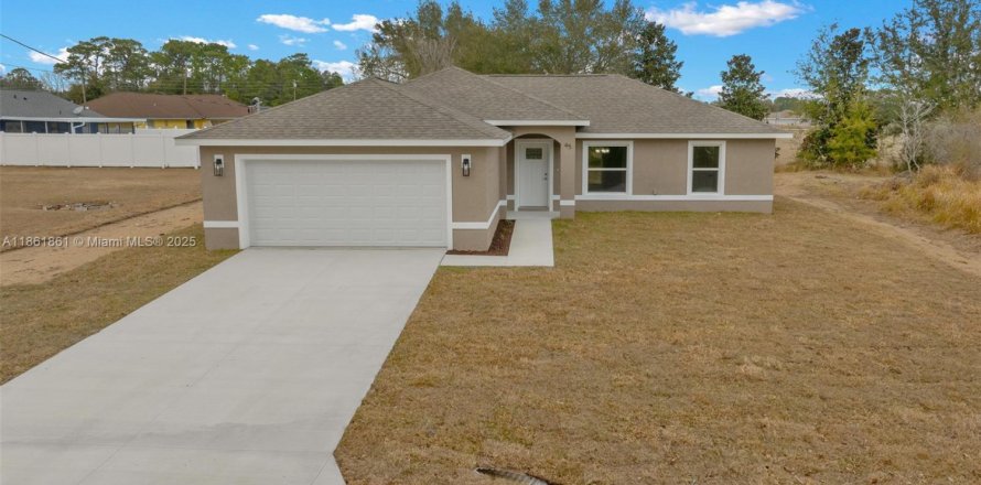 House in Ocala, Florida 3 bedrooms, 137.87 sq.m. № 1890609