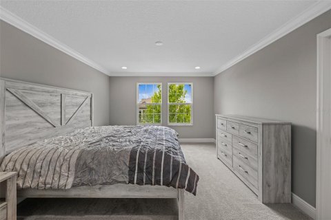 House in Wesley Chapel, Florida 7 bedrooms, 506.5 sq.m. № 1826943 - photo 28