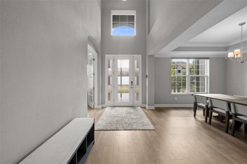 House in Wesley Chapel, Florida 7 bedrooms, 506.5 sq.m. № 1826943 - photo 5