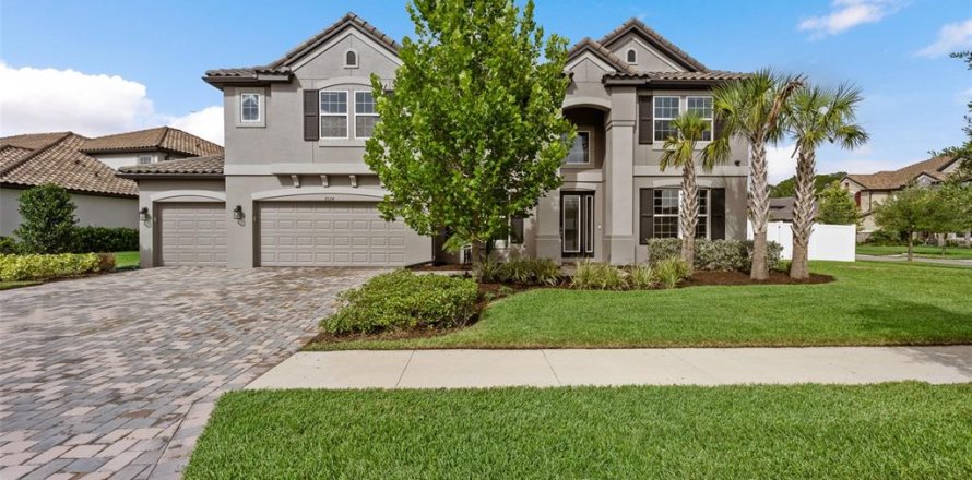 House in Wesley Chapel, Florida 7 bedrooms, 506.5 sq.m. № 1826943