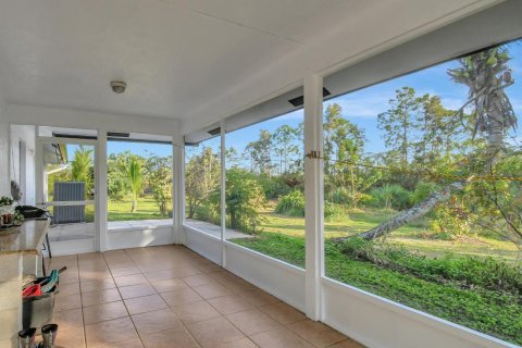 House in Loxahatchee Groves, Florida 3 bedrooms, 213.21 sq.m. № 2246072 - photo 29