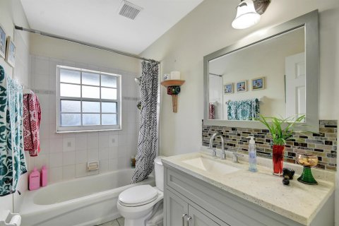 House in Loxahatchee Groves, Florida 3 bedrooms, 213.21 sq.m. № 2246072 - photo 24