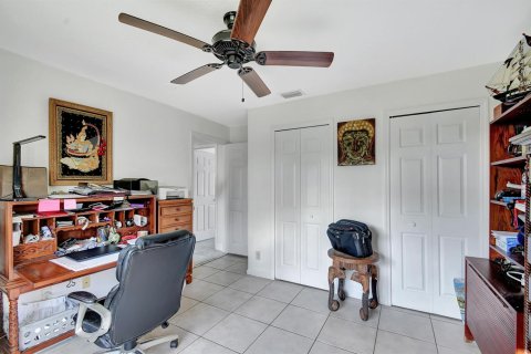 House in Loxahatchee Groves, Florida 3 bedrooms, 213.21 sq.m. № 2246072 - photo 26