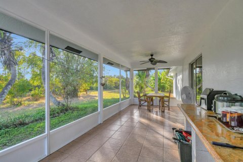 House in Loxahatchee Groves, Florida 3 bedrooms, 213.21 sq.m. № 2246072 - photo 30