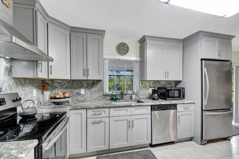 House in Loxahatchee Groves, Florida 3 bedrooms, 213.21 sq.m. № 2246072 - photo 12
