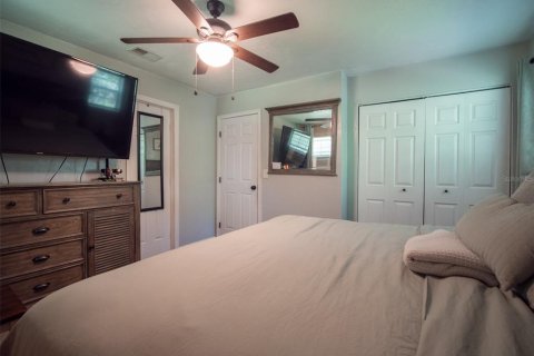 House in Live Oak, Florida 3 bedrooms, 141.95 sq.m. № 1906939 - photo 19