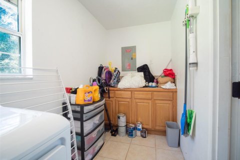 House in Live Oak, Florida 3 bedrooms, 141.95 sq.m. № 1906939 - photo 28
