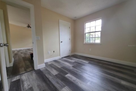Villa ou maison à louer à Port Charlotte, Floride: 2 chambres, 83.24 m2 № 2155737 - photo 10
