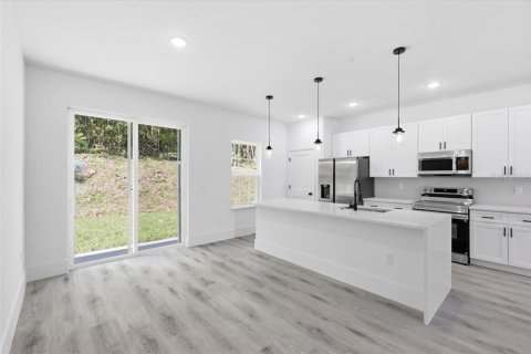 House in Citrus Springs, Florida 4 bedrooms, 164.77 sq.m. № 2108066 - photo 6