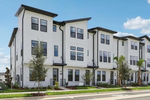 Townhouse in Winter Garden, Florida 3 bedrooms, 192.49 sq.m. № 1918890 - photo 3