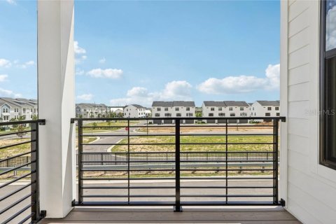 Townhouse in Winter Garden, Florida 3 bedrooms, 192.49 sq.m. № 1918890 - photo 24