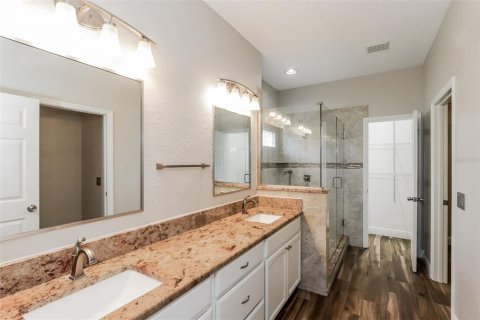 House in Lakeland, Florida 4 bedrooms, 195.93 sq.m. № 2198626 - photo 10